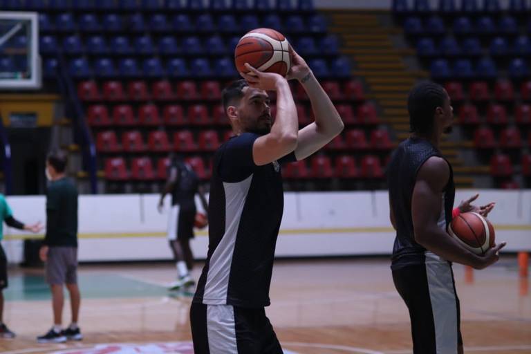 Qué falló en el equipo de basquetbol Aguacateros para que desapareciera? -  El Sol de Morelia