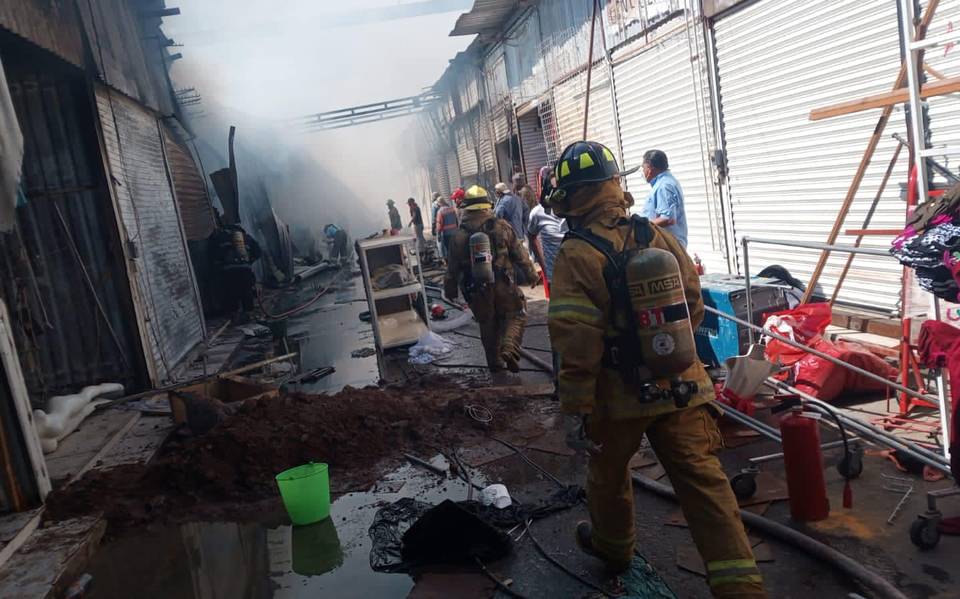 Reportan fuerte incendio en plaza Texticuitzeo - El Sol de Morelia |  Noticias Locales, Policiacas, sobre México, Michoacán y el Mundo