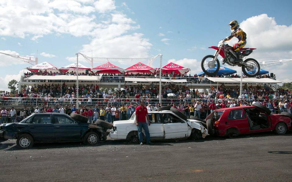 Autódromo del Águila en el olvido; requiere 10 millones para revivir - El  Sol de Morelia | Noticias Locales, Policiacas, sobre México, Michoacán y el  Mundo