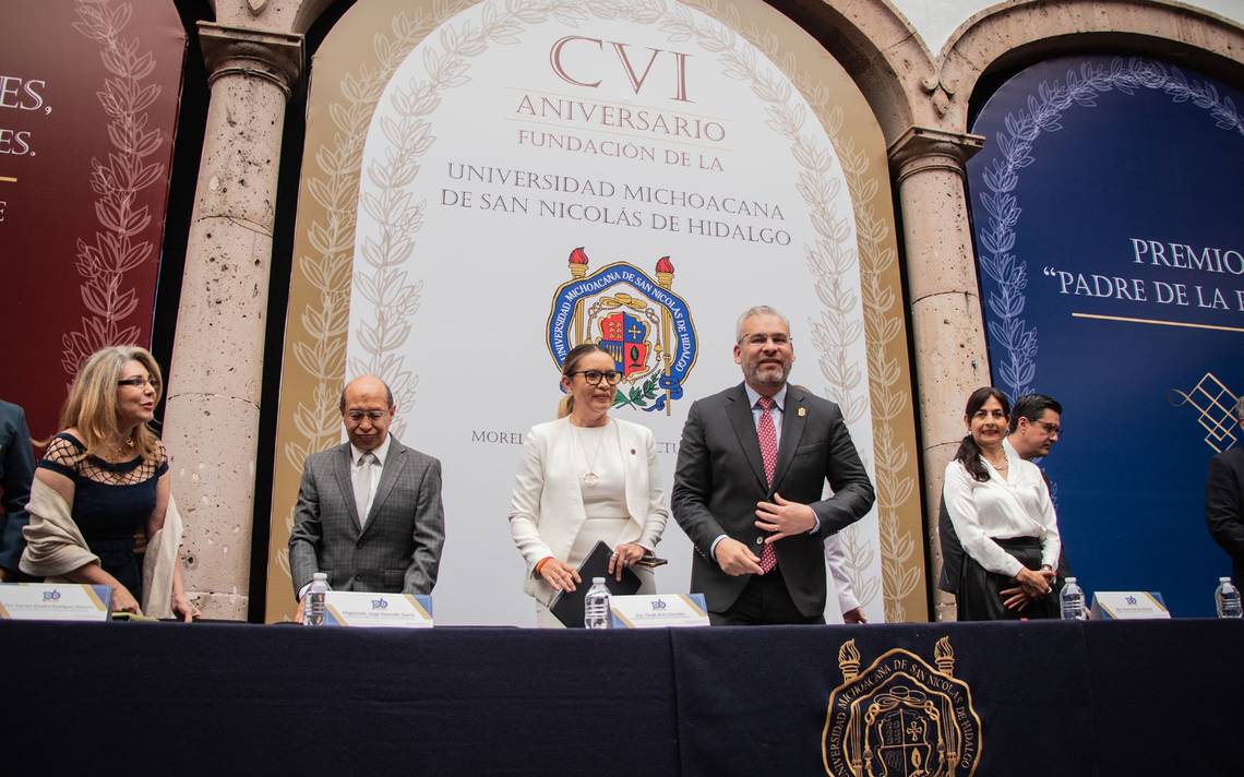 Celebra Universidad Michoacana su 106 aniversario - El Sol de Morelia |  Noticias Locales, Policiacas, sobre México, Michoacán y el Mundo